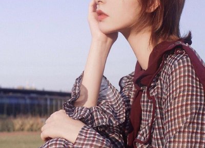 ​校运会加油稿简短15字左右的简单介绍