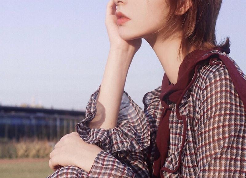 校运会加油稿简短15字左右的简单介绍