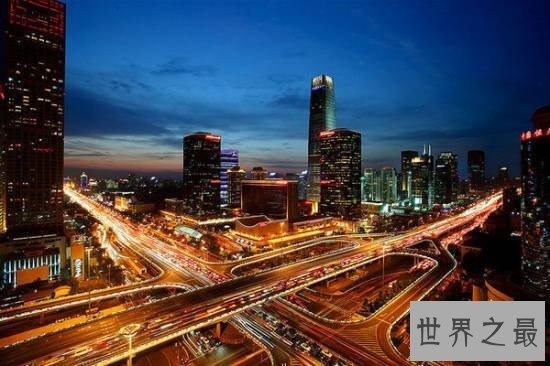 中国房价最高的十大城市,宝宝一年只能买一个平方