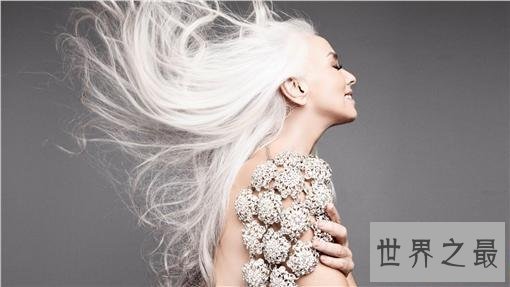 小姑娘不如老奶奶系列——最美62岁老奶奶Yasmina Rossi