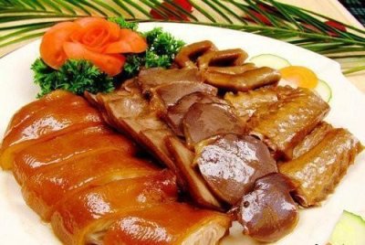 ​“千金不换”的万能卤水，配方流程大公开，学会能开卤料店