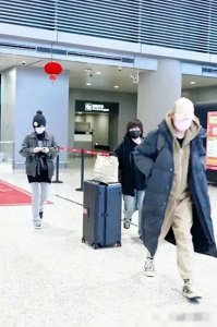 ​独家爆料！潘粤明尹姝贻恋情曝光，前妻董洁的反应出人意料！